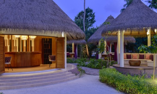 Mercure Maldives Kooddoo Resort